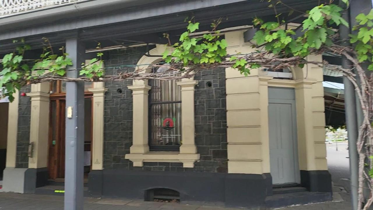 Royal Arms Hotel Port Adelaide Exterior foto